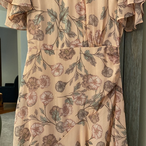 ASTR The Label, S, floral fit & flare midi asymmetrical dress, beautiful!! - Picture 3 of 13